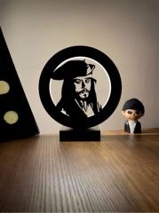 Karayip Korsanları - Pirates of the Caribbean - Kaptan Jack Sparrow Silüeti Led Masa Lambası Ahşap