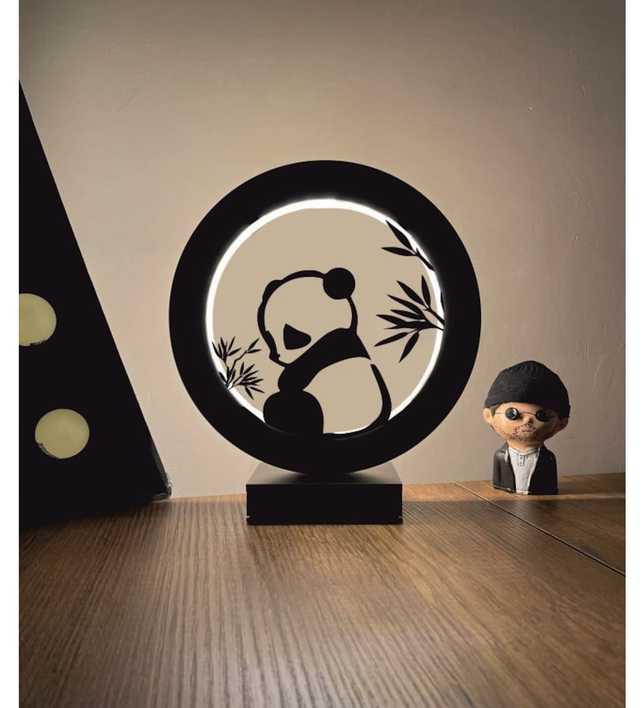 Panda ve Bambu Siluet Led Masa Lambası Ahşap
