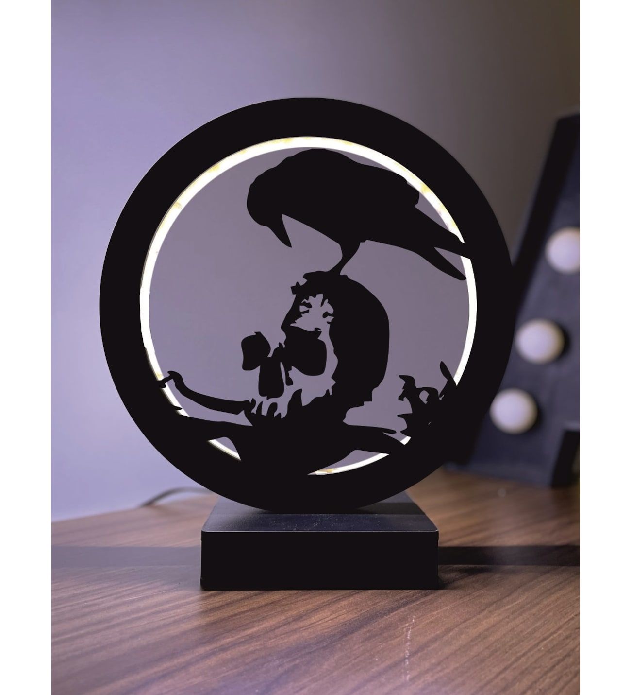 Karga Crow Figürü Led Masa Lambası Ahşap