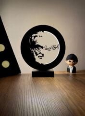 Necip Fazıl Kısakürek Silüeti ve İmzası Led Masa Lambası Ahşap