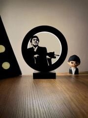 Scarface - Yaralı Yüz Silüeti Led Masa Lambası Ahşap