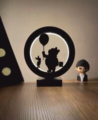 Winnie The Pooh Piglet Siluet Led Masa Lambası Ahşap